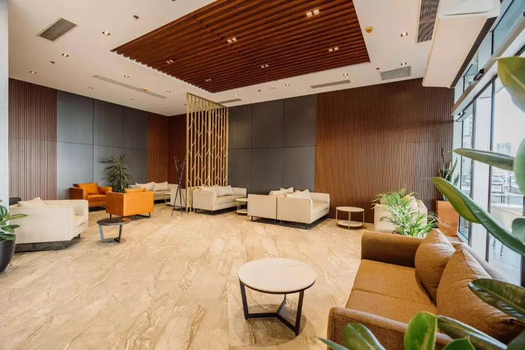 بست وسترن پلاس باتومی