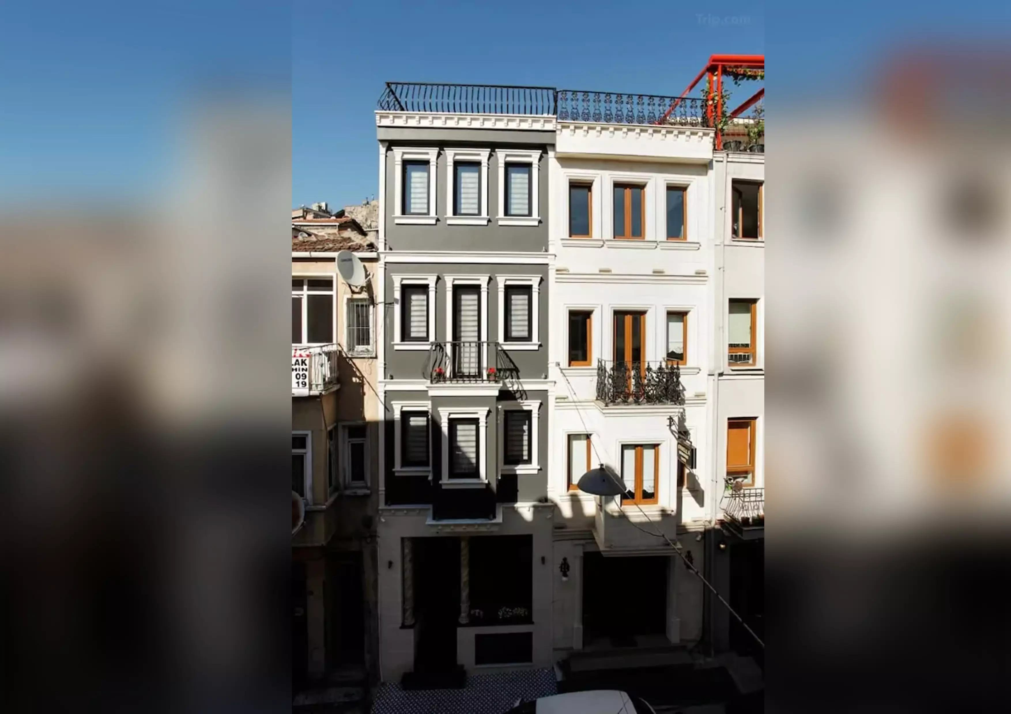 هتل تکسیم دور وی سوئیت