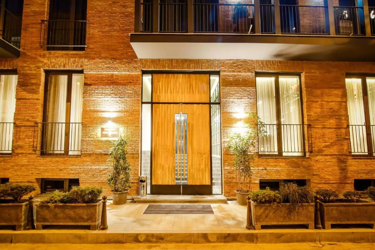 هتل توتا تفلیس