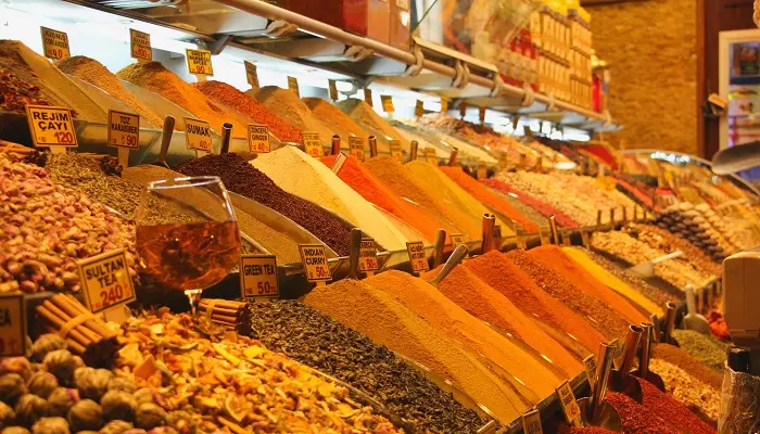 تصویری از یک مغازه ادویه فروشی