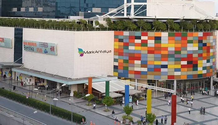 عکسی از مرکز خرید مارک آنتالیا