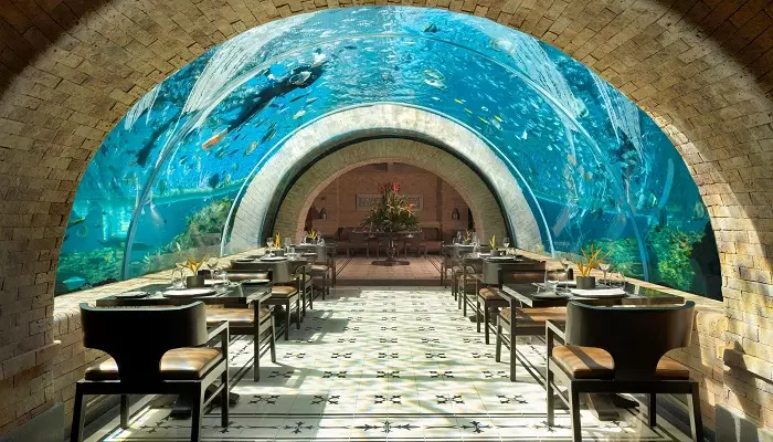 رستورانی در بالی