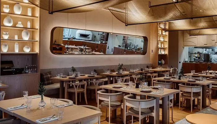 یک رستوران در باتومی