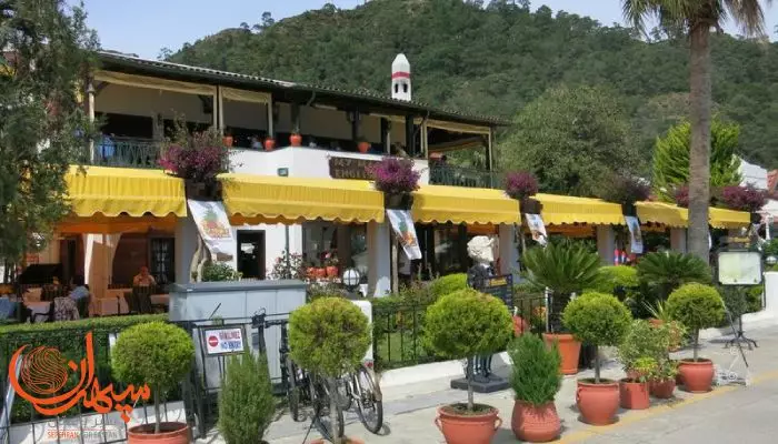 رستوران پین اپل مارماریس