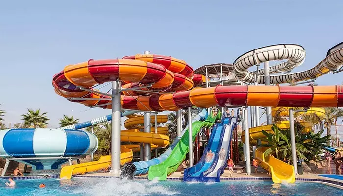 تصویری از پارک آبی لانگ بیچ کوش آداسی