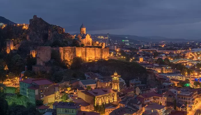 قلعه ناریکالا