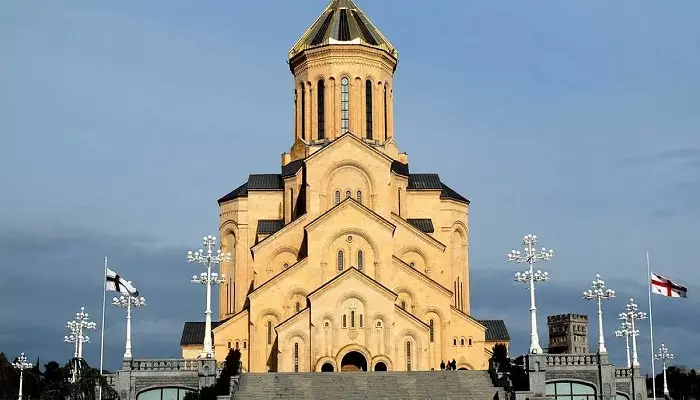 تصویر کلیسای جامع تثلیث