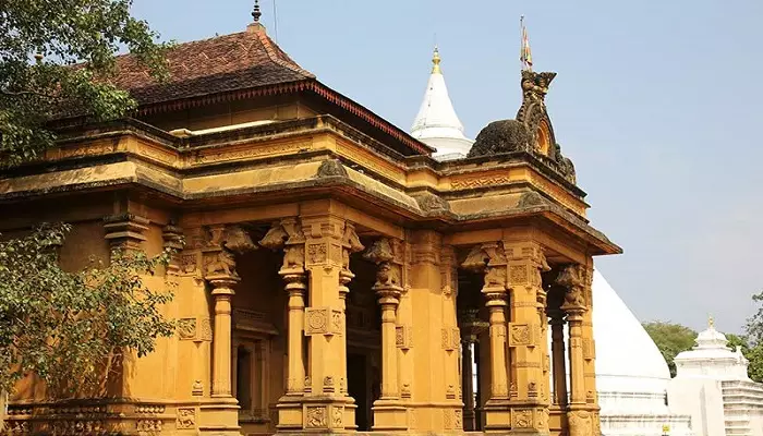 تصویری از یک معبد