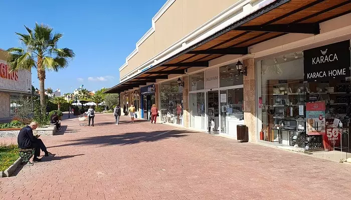 عکس مرکز خرید ای وی ام