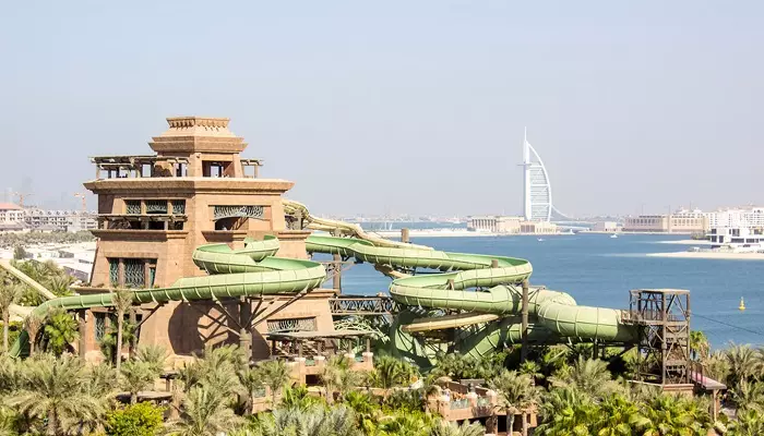 نمایی از پارک آبی آتلانتیس دبی