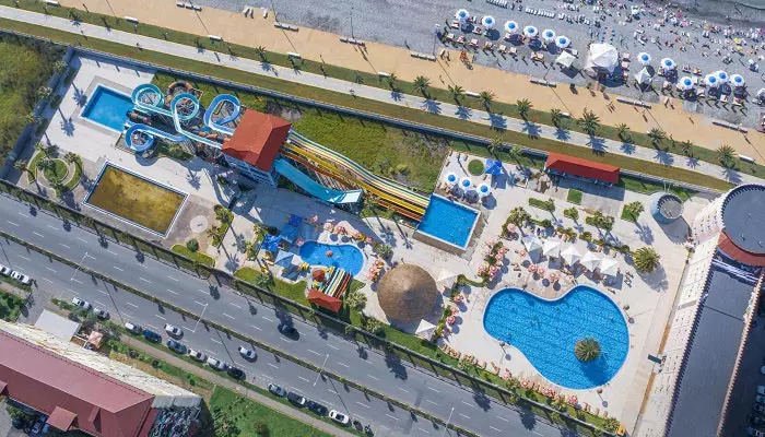 تصویری هوایی از پارک آبی باتومی