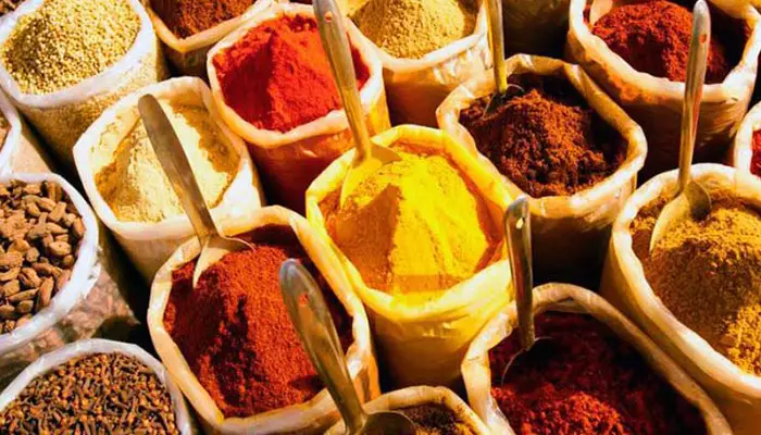 ادویه های گرجی سوغات گرجستان