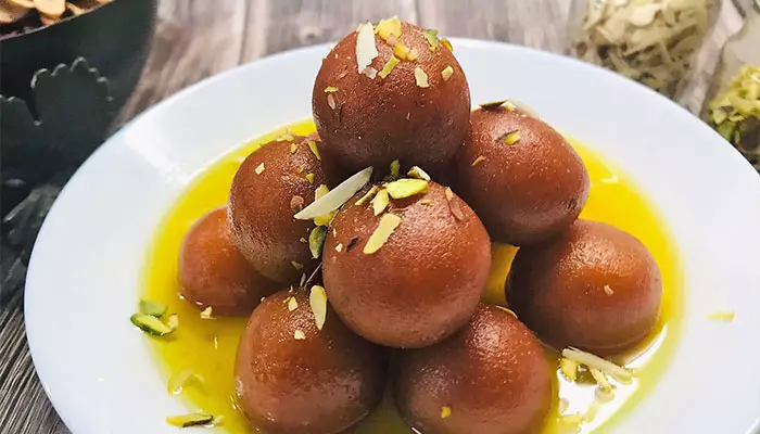 دسر گولاب جامون