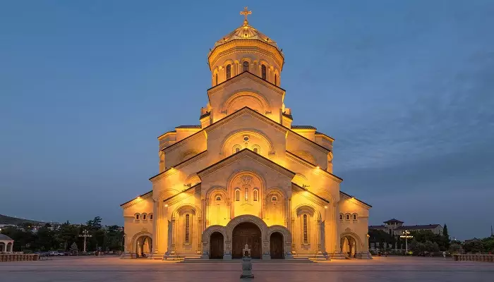 تصویری از کلیسای جامع تثلیث