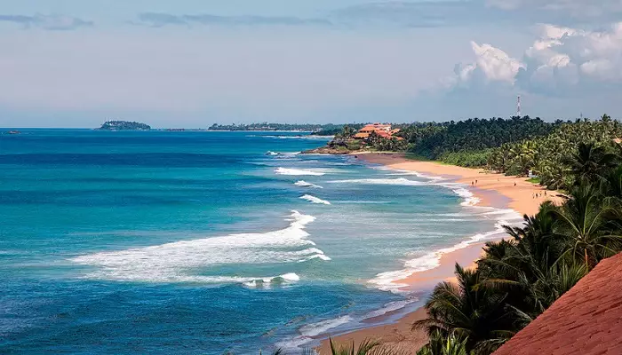 عکس ساحل ایندورووا سریلانکا