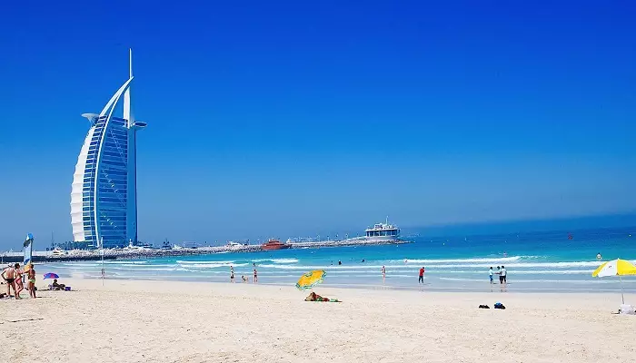 تصویری از ساحل جمیرا دبی