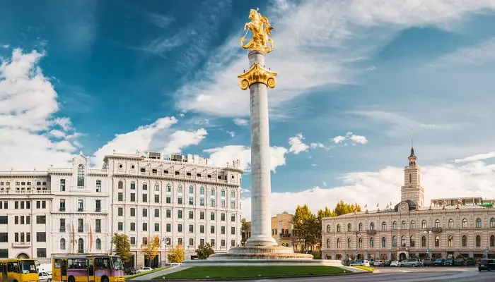 تصویری از میدان آزادی تفلیس