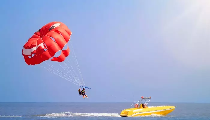 تصویری از تفریحات دریایی در مارماریس