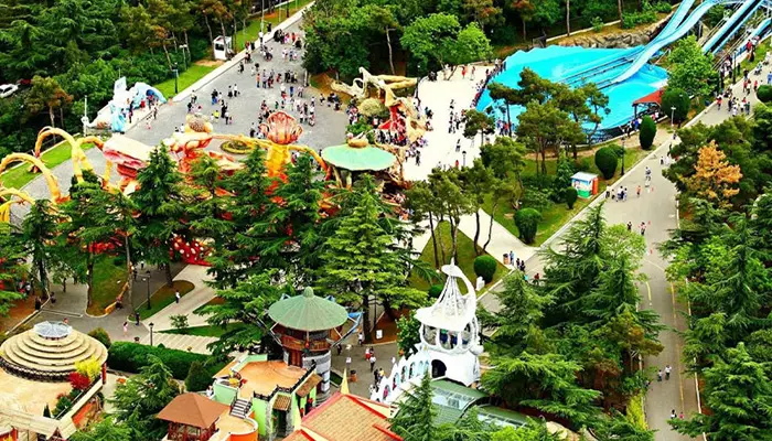 پارک آبی متاتسمیندا تفلیس