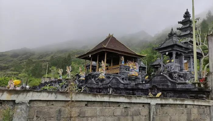 معبد پورا پاسار آگونگ