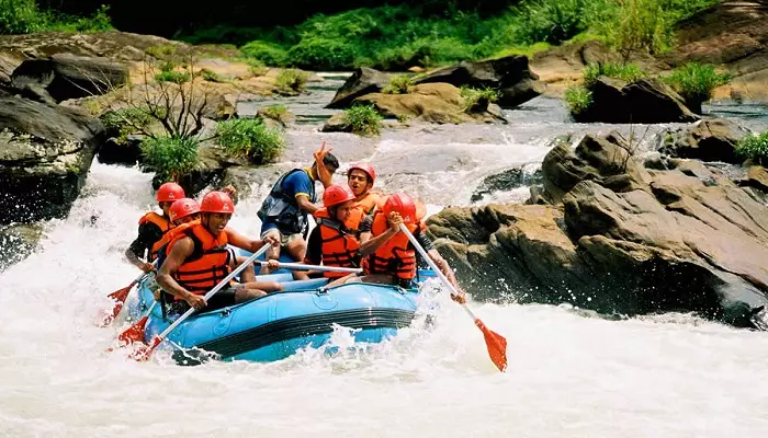 نمایی از رفتینگ در سریلانکا