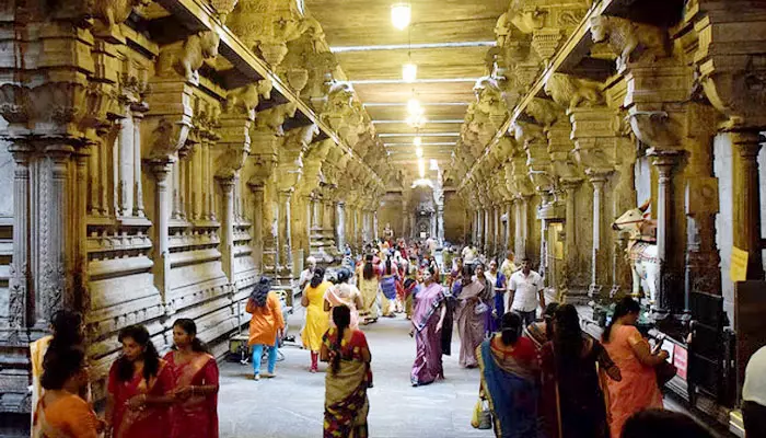 معبد سری پونامبلاوانسوارام کوویل