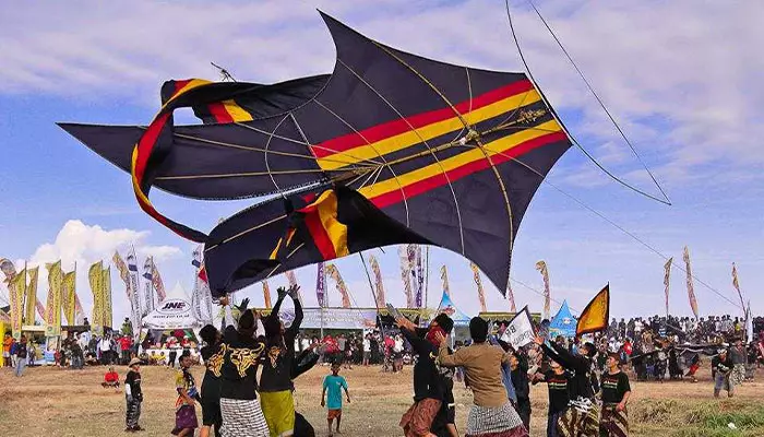 بادبادک های سنتی بالی