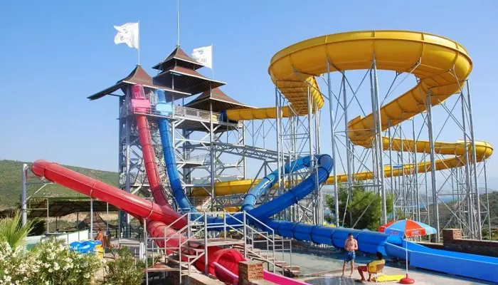 پارک آبی آدالند کوش آداسی