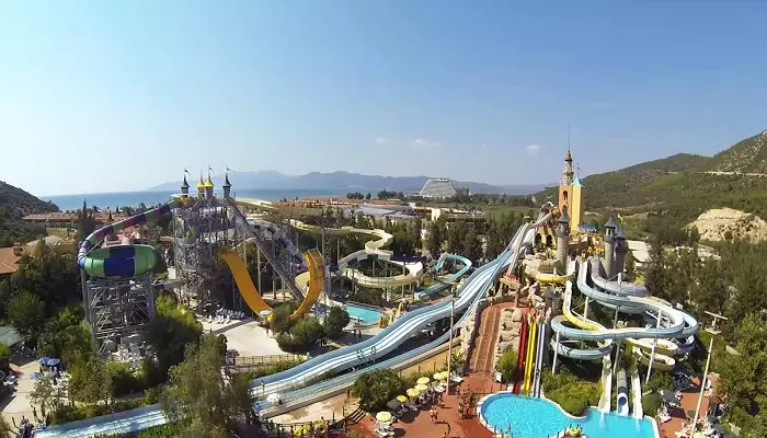 پارک آبی آدالند