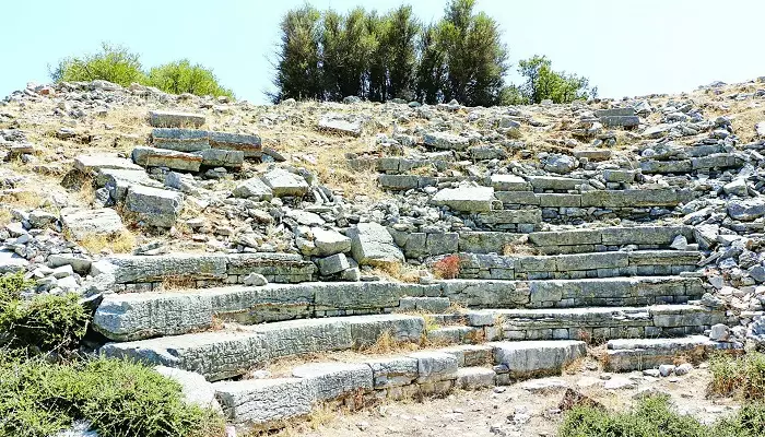 تصویری از شهر باستانی آموس