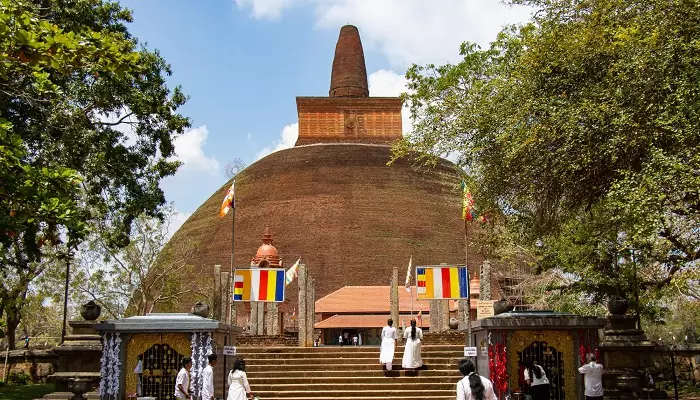 آنورادهاپورا