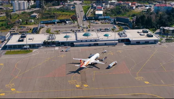 ترمینال فرودگاه باتومی