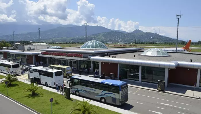 اجاره خودرو در فرودگاه باتومی