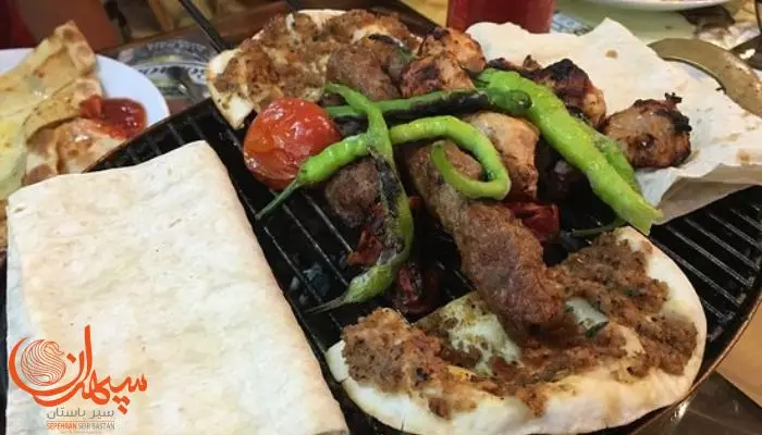 کباب های رستوران هالیدی این