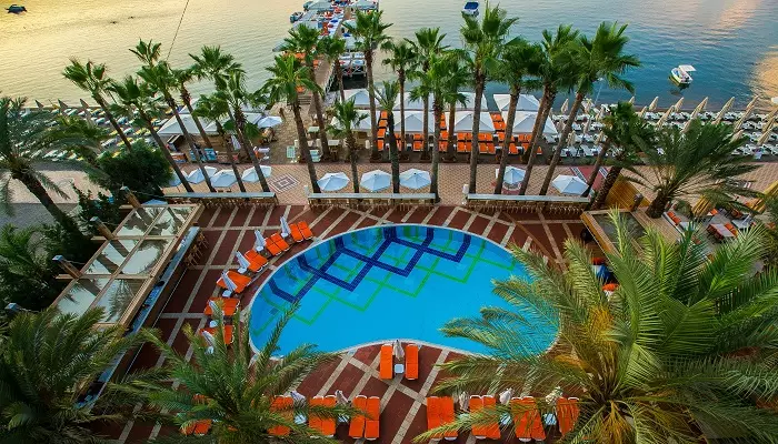 نمایی از هتل الگانس اینترنشنال مارماریس