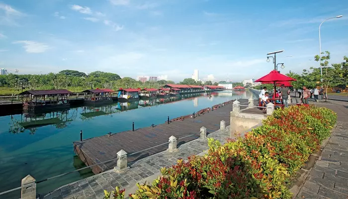 بازار شناور پتا سریلانکا