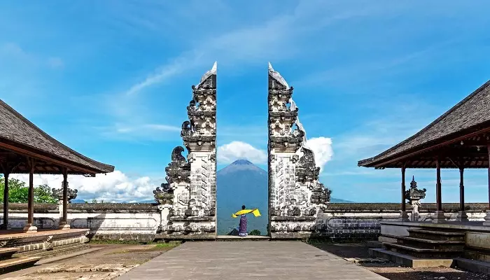 دروازه بهشت بالی