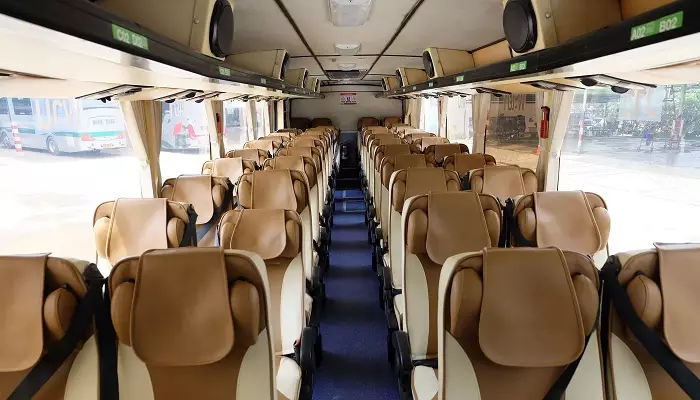 تصویری از اتوبوس