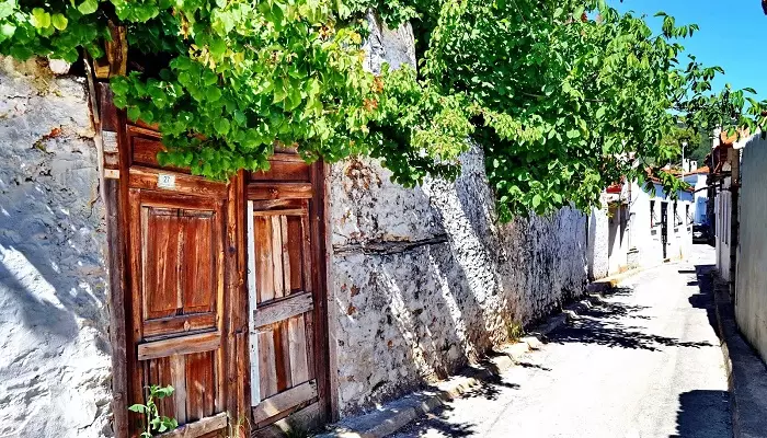 کوچه های زیبای مارماریس