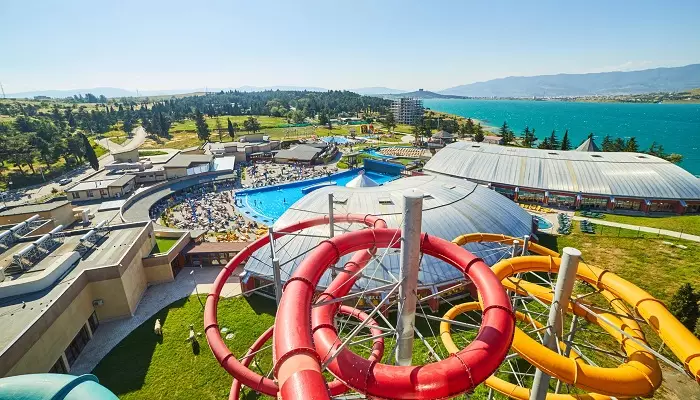 پارک آبی جینو پارادایس